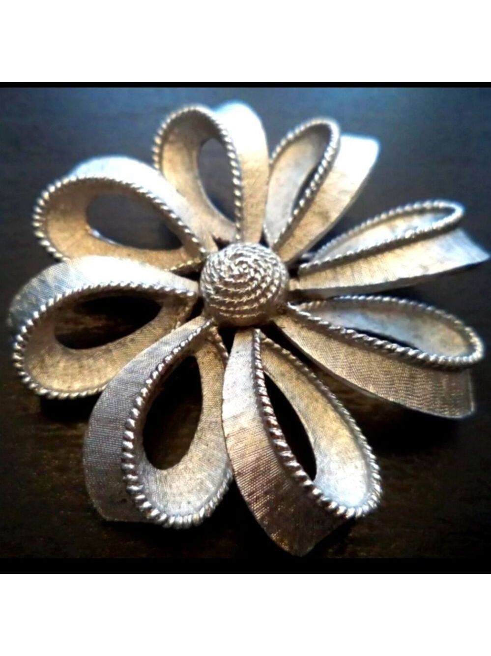 VINTAGE ESTATE SIGNED CROWN TRIFARI SILVER TONE 2" BROOCH